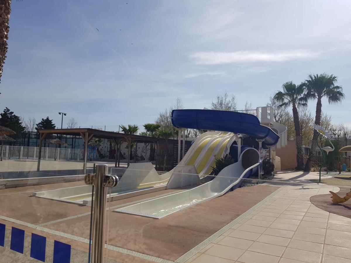 Mobil Home 8 Personnes Les Sables Du Midi Сериньян Экстерьер фото
